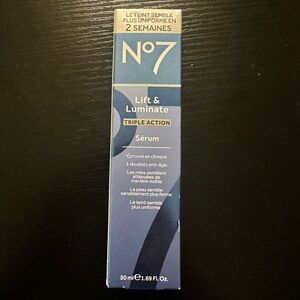 No7 Lift & Luminate Triple Action Serum - Blue